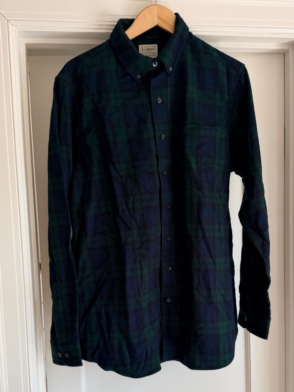 L.L. Bean Flannel Button-Down Shirt, Black Watch, size Medium Tall